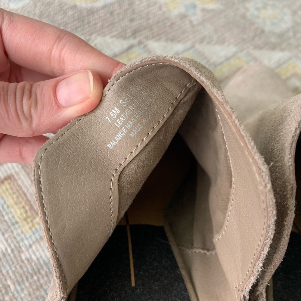 Dolce Vita Mules - Picture 5 of 6